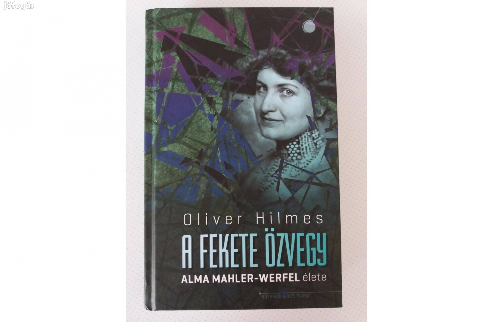 Oliver Hilmes: A fekete özvegy