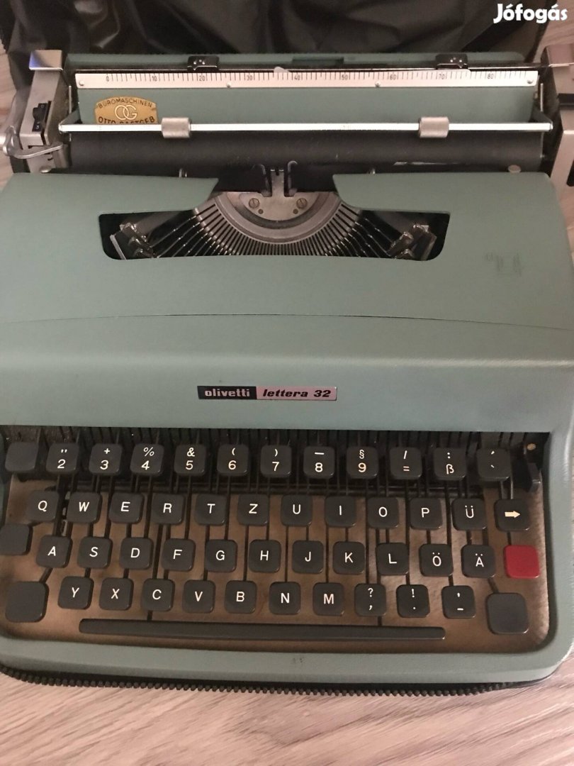 Olivetti Lettera 32 írógép