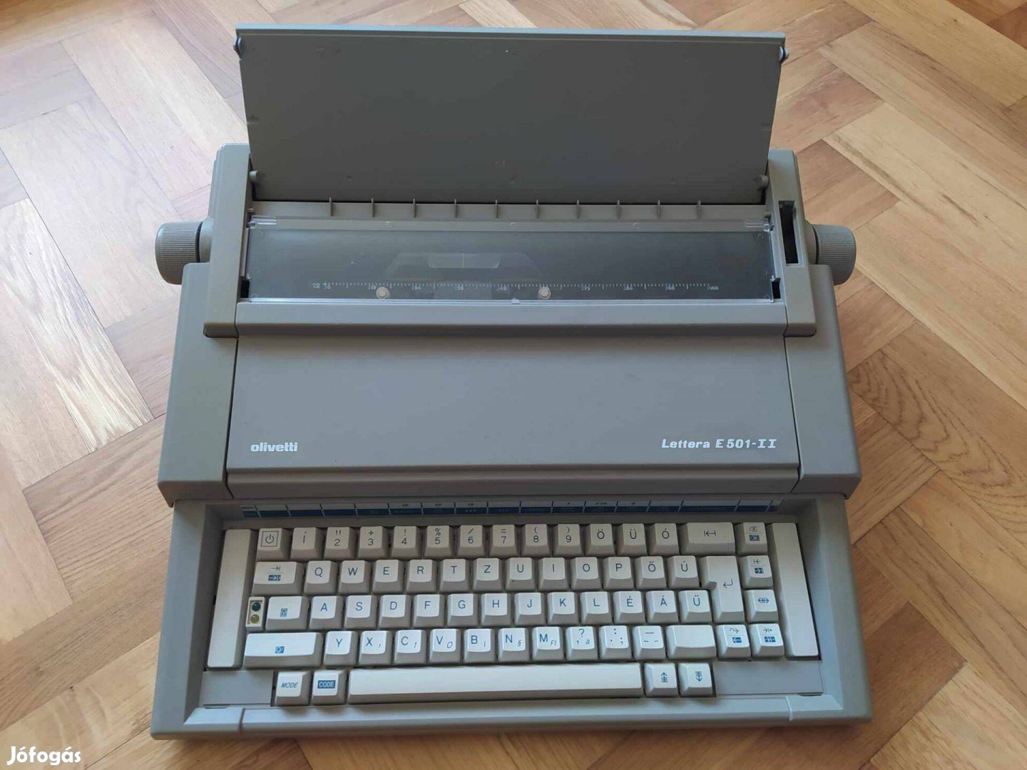 Olivetti Lettera E501-II elektromos írógép