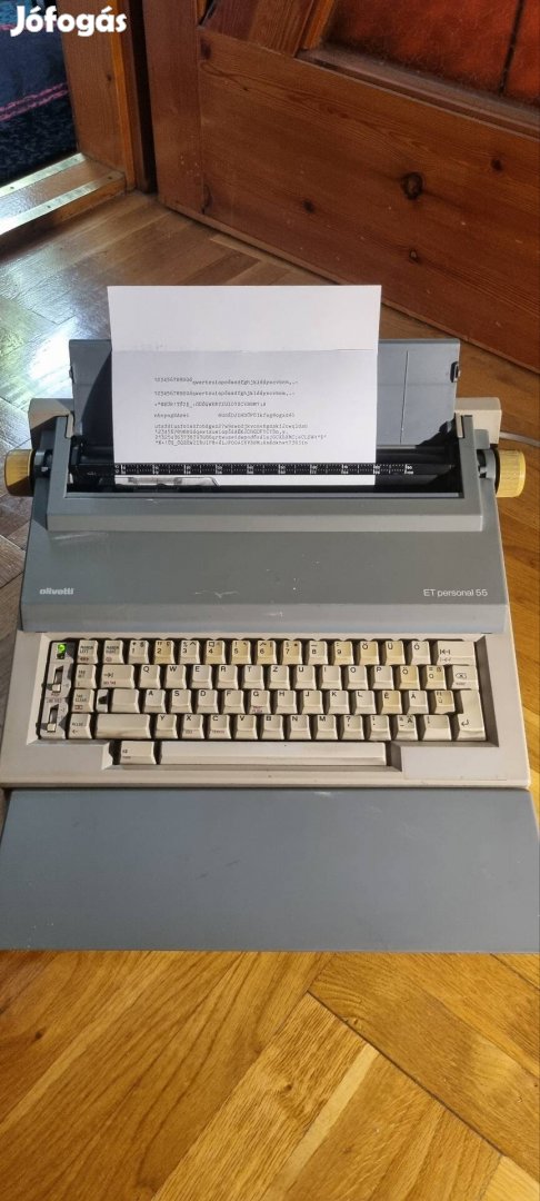 Olivetti elektromos írógép 