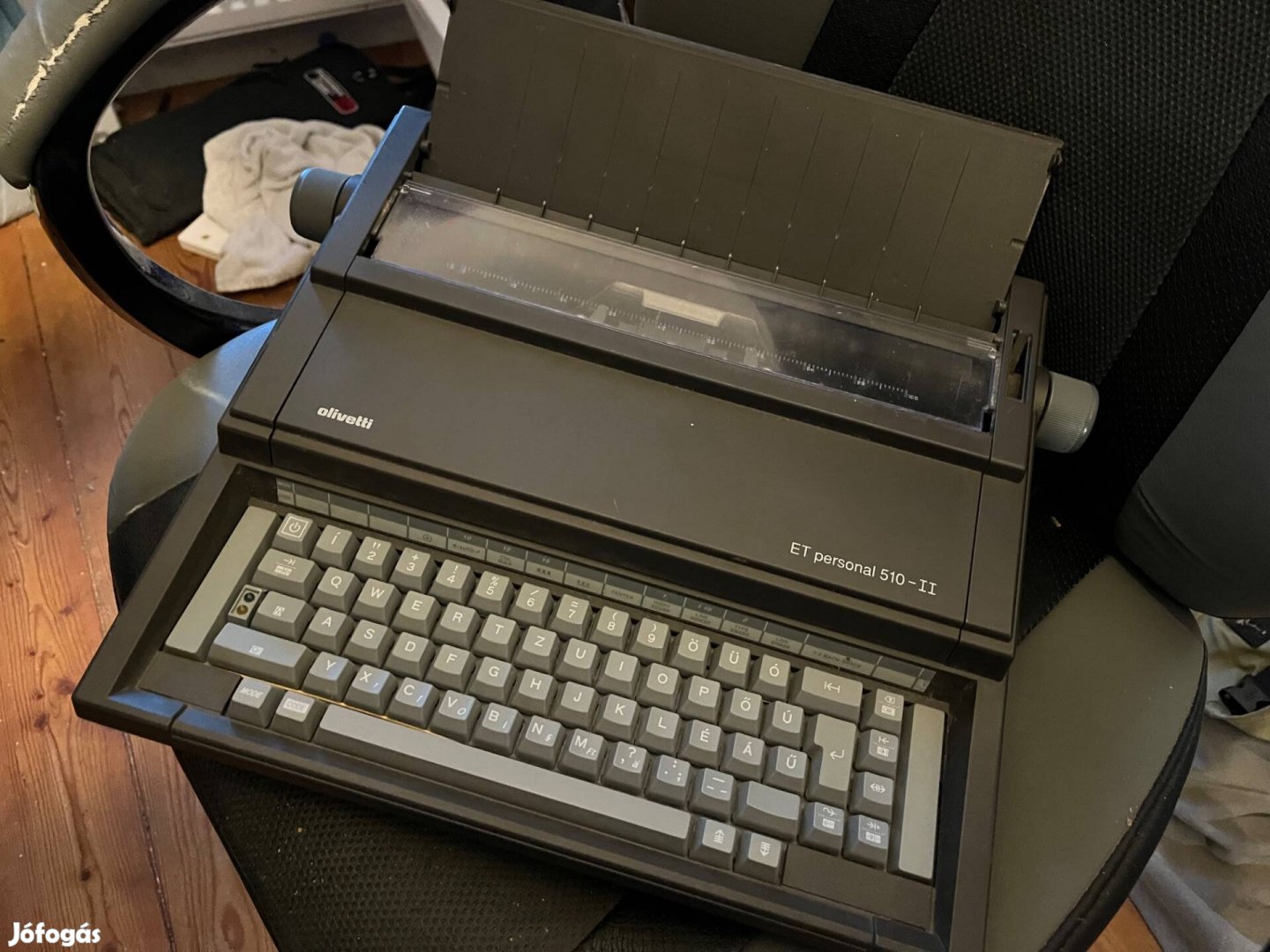 Olivetti villanyírógép 1980