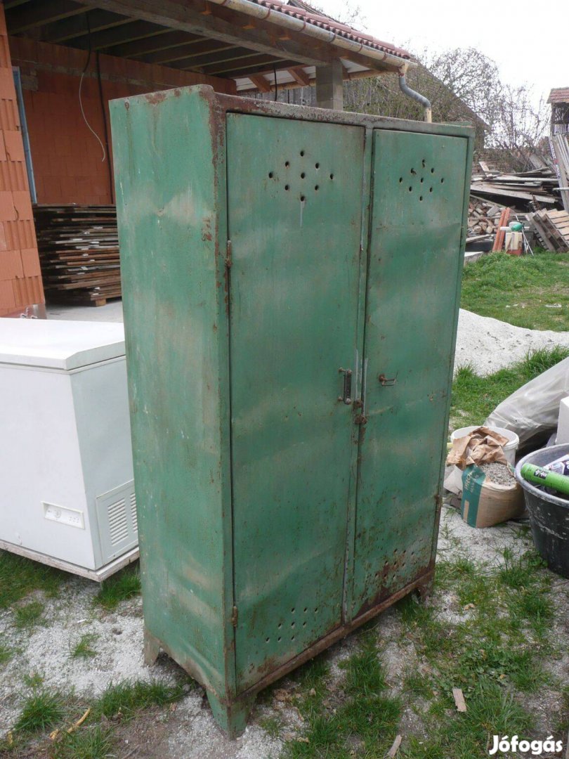 Öltöző szekrény 100x50x170