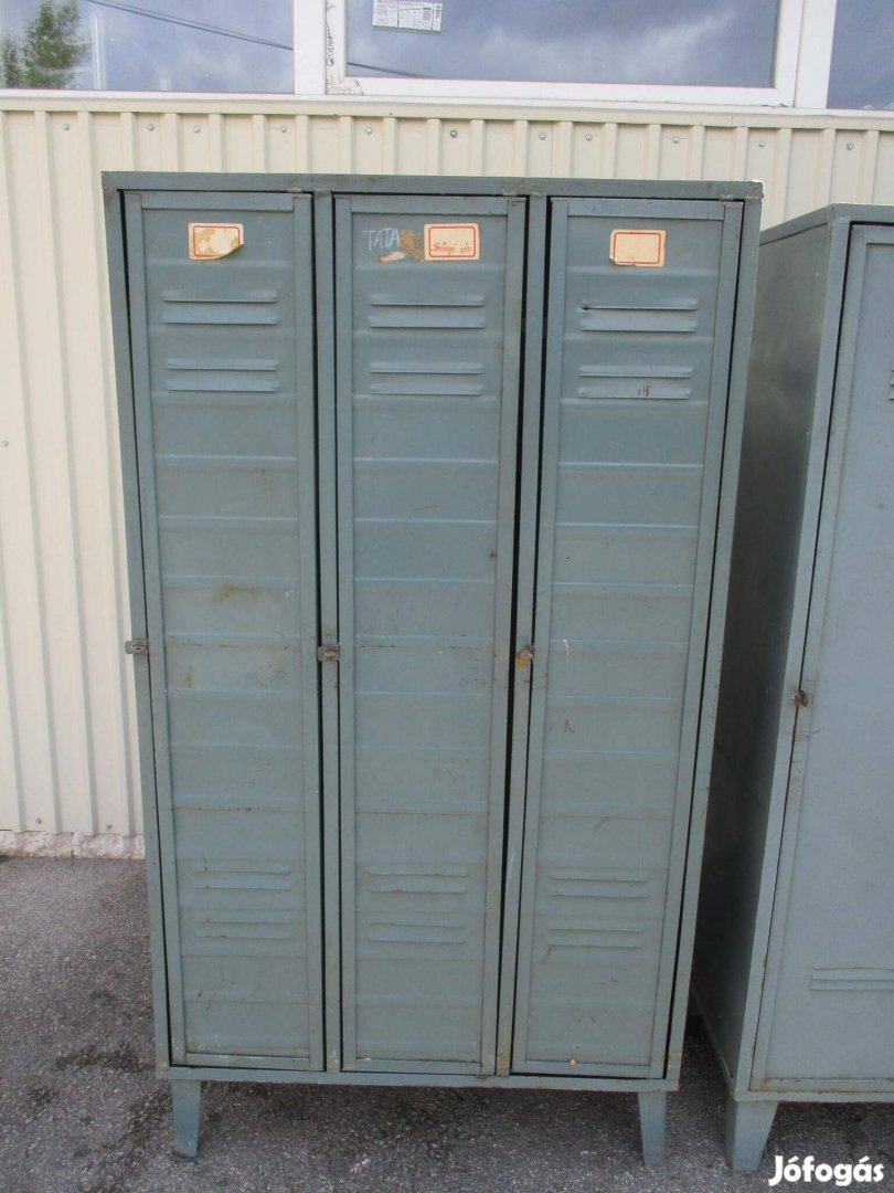 Öltözőszekrény 100x180 cm fémszekrény 3 ajtós Öltöző szekrény (608)