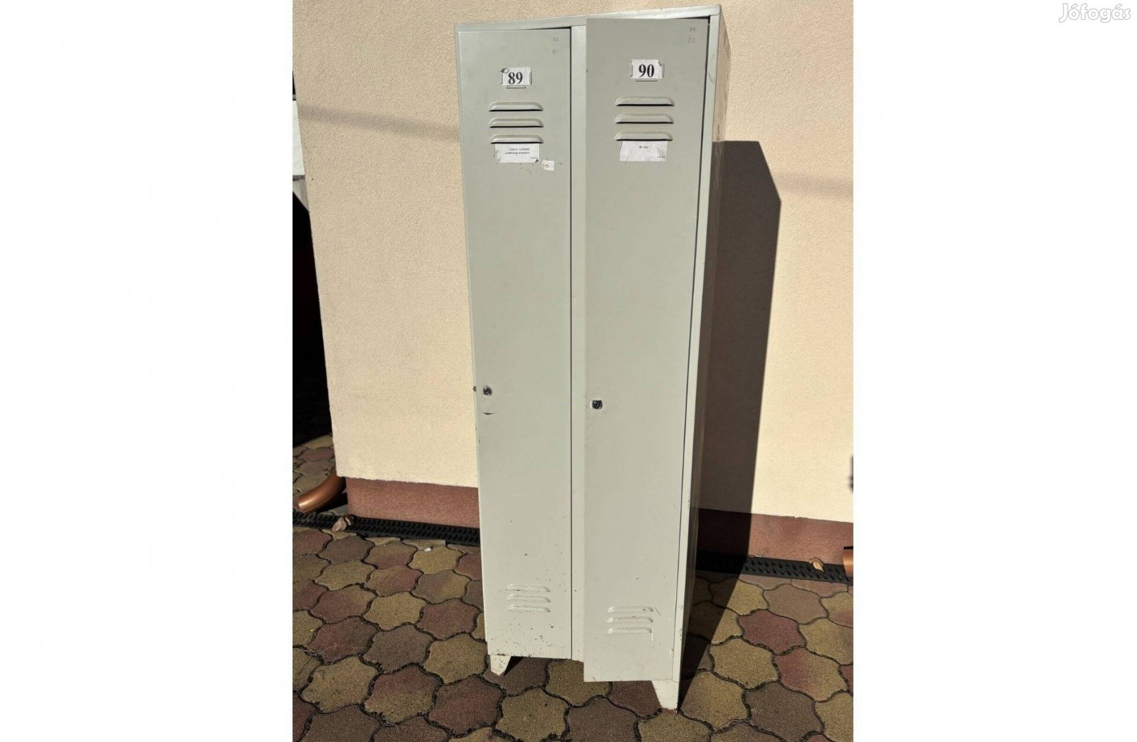 Öltözőszekrény 2 db egyben