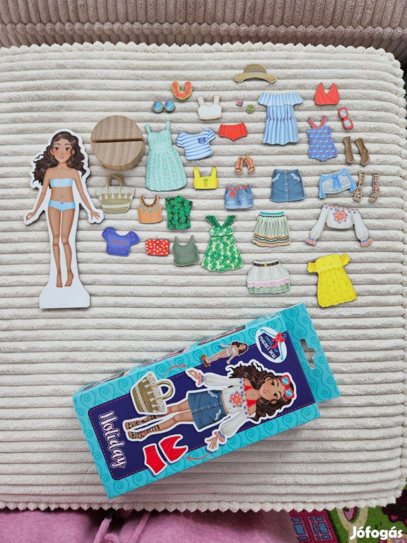 Öltöztethető mágnes figura lány