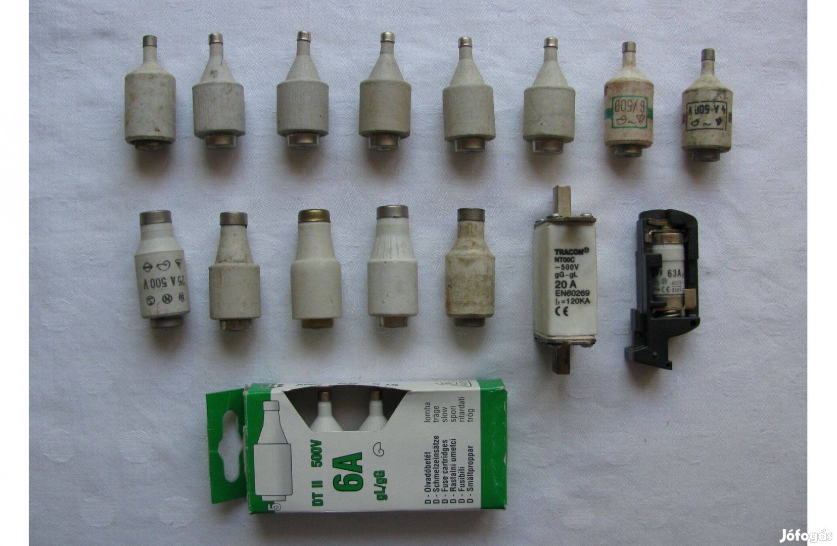 Olvadó biztosíték ,porcelán