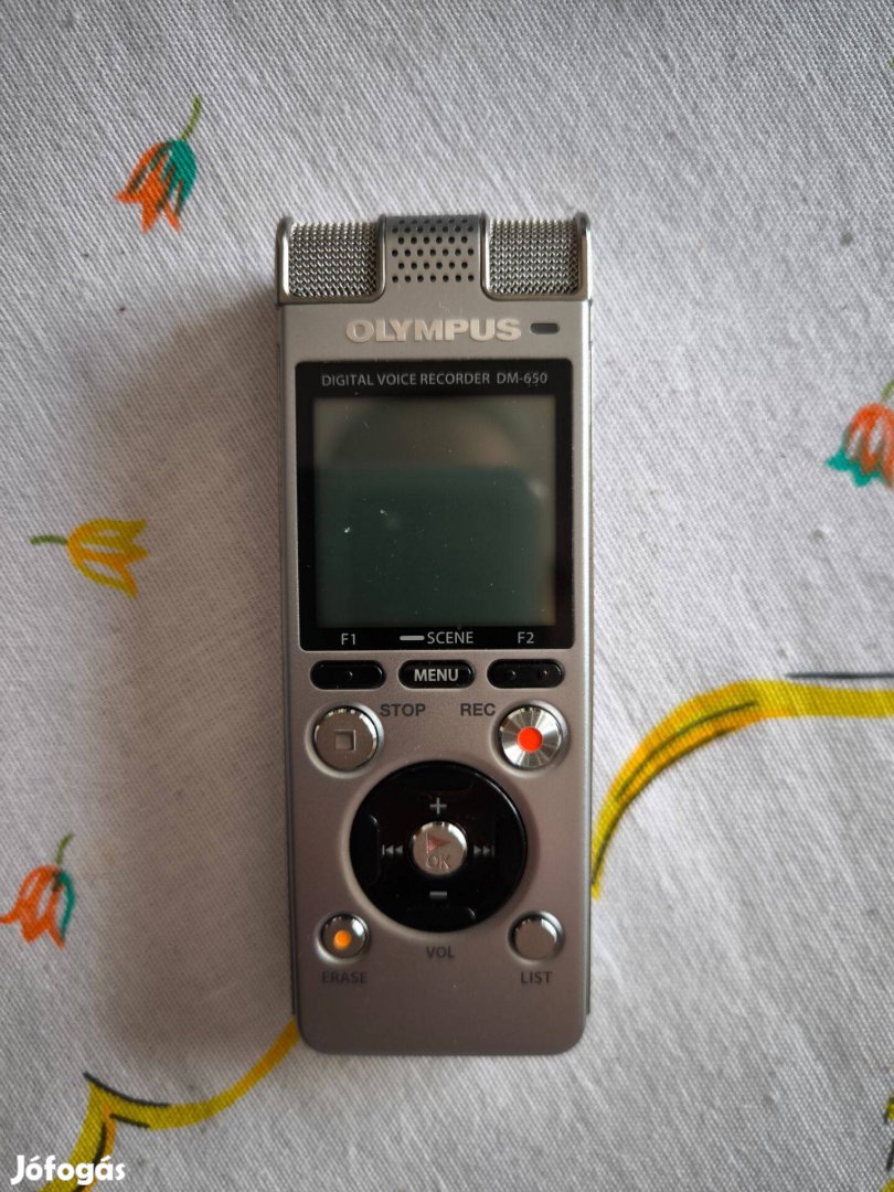Olympus DM-650, 4Gdgb diktafon, hangrögzítő