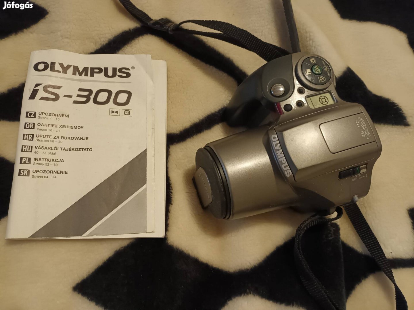 Olympus Is 300 fényképezőgép eladó.