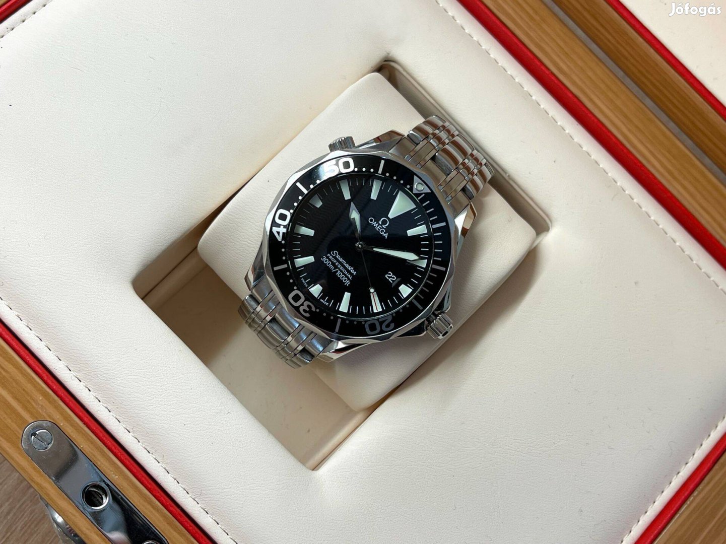 Omega Seamaster 300M fekete 41 Lgsw