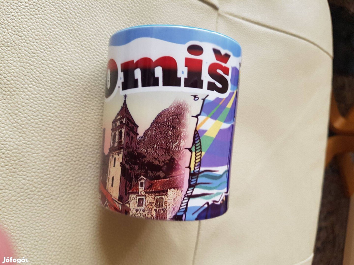 Omis város pohár bögre Horvátország egyik legszebb területéről
