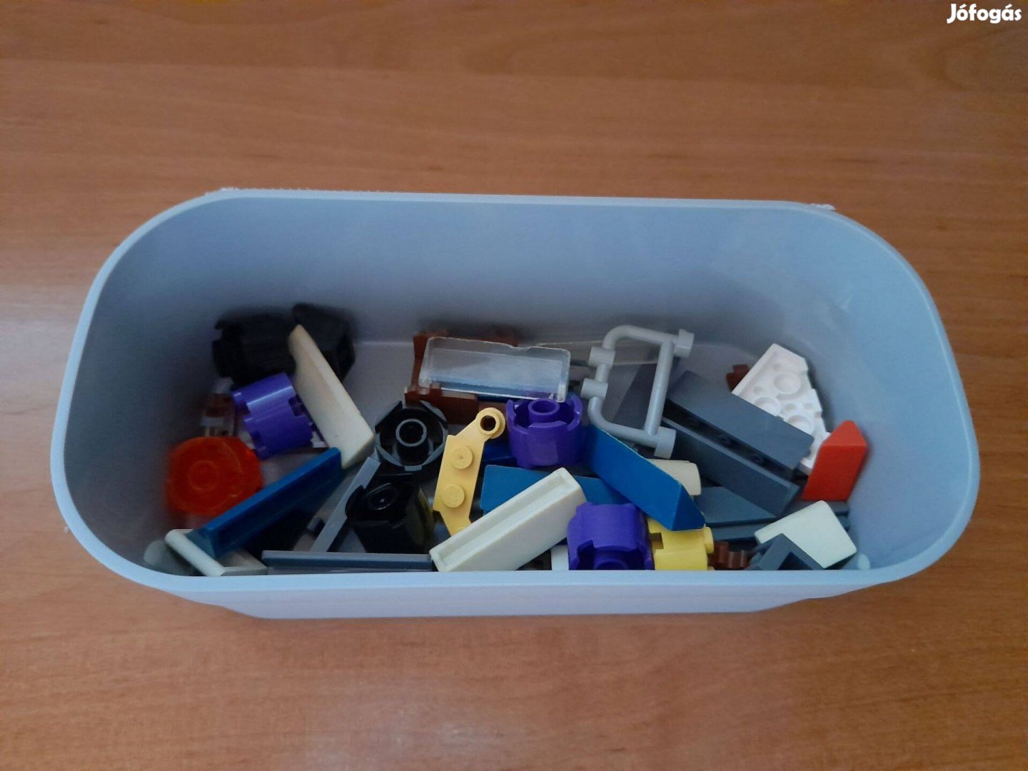 Ömlesztett LEGO elemek