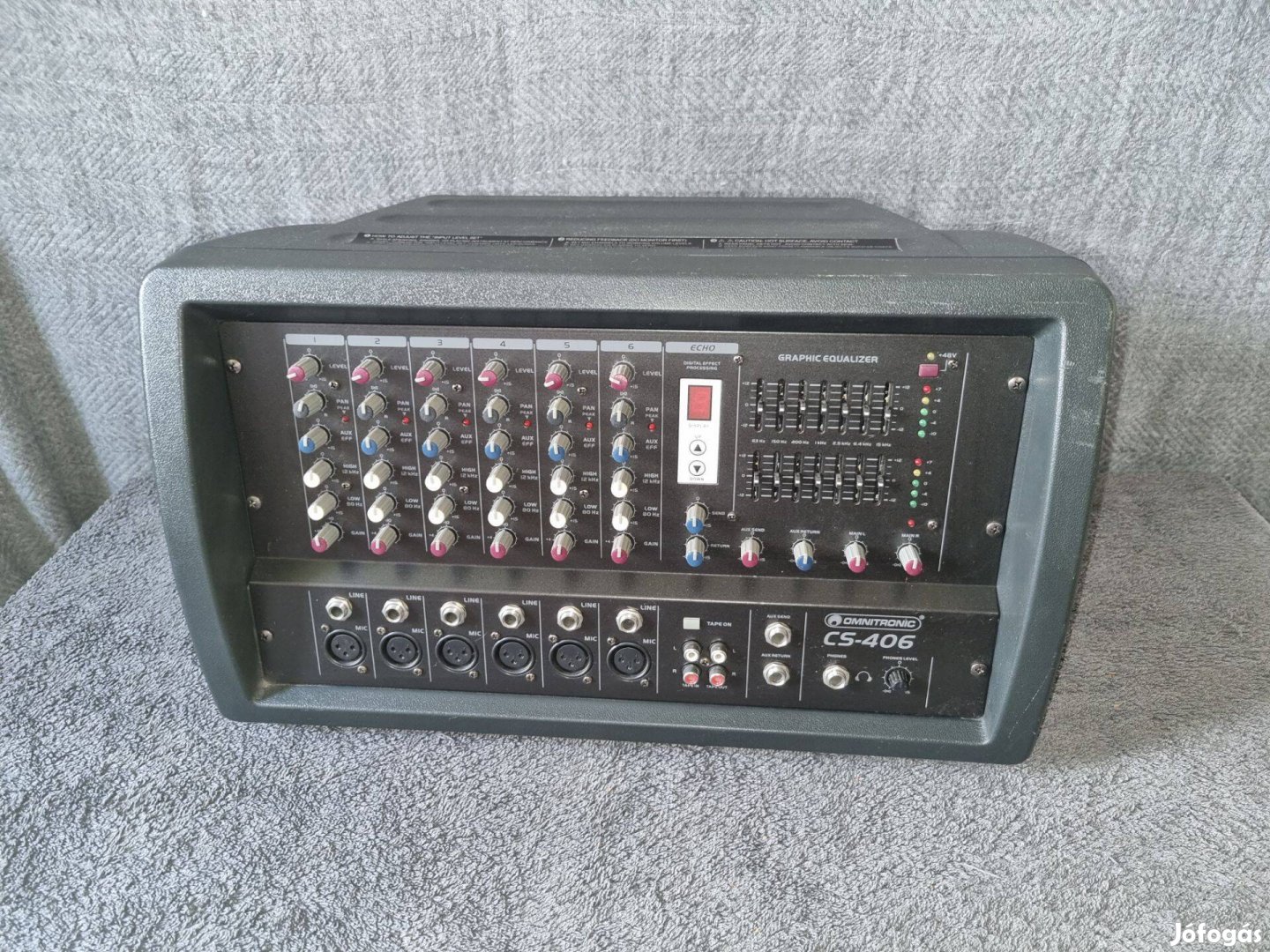 Omnitronic CS-406 erősítő 2x200 Watt