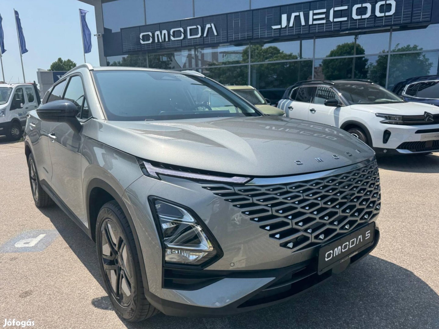 Omoda Omoda 5 1.6 Tgdi Comfort DCT Céges Vásárl...