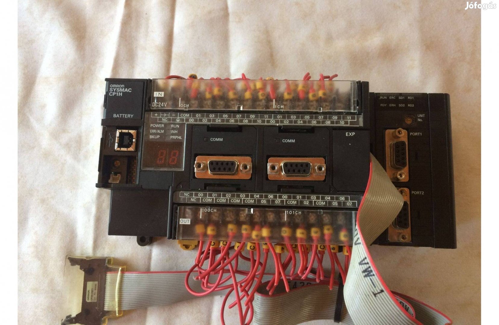 Omron CP1H-X40DT1-D plc + SCU21-V1 bővítő