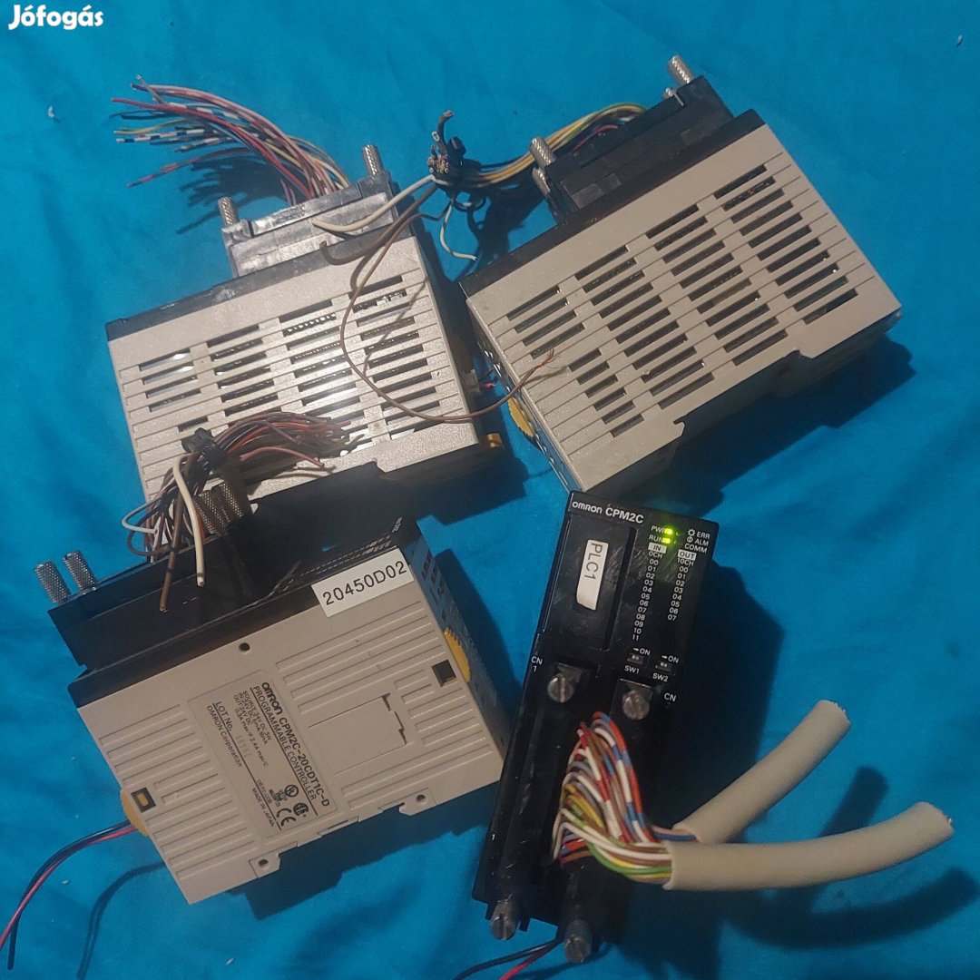 Omron CPM2C-20CDT1C-D programozható logikai vezérlő plc