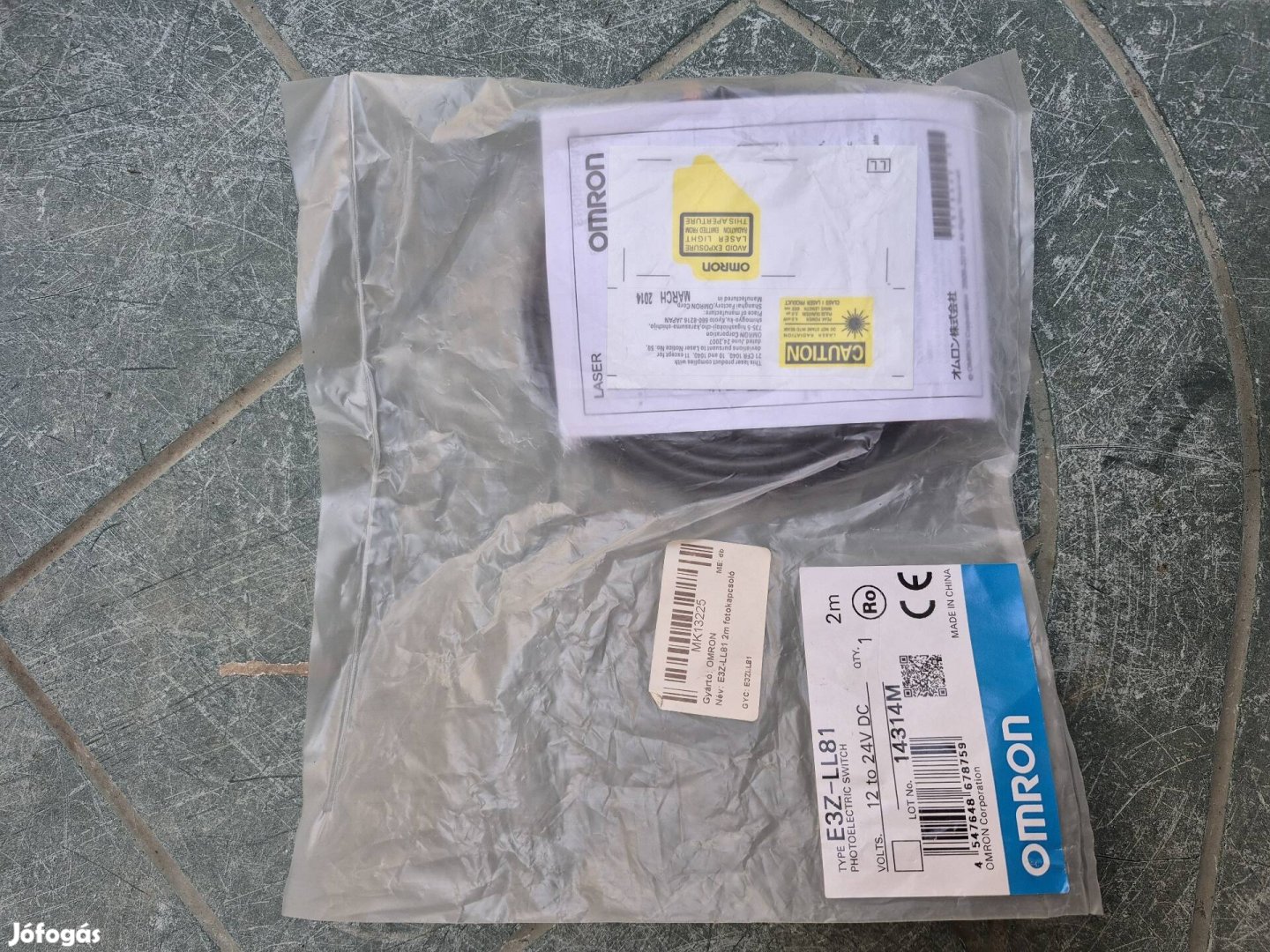 Omron L3Z LL81 fotocellás érzékelő