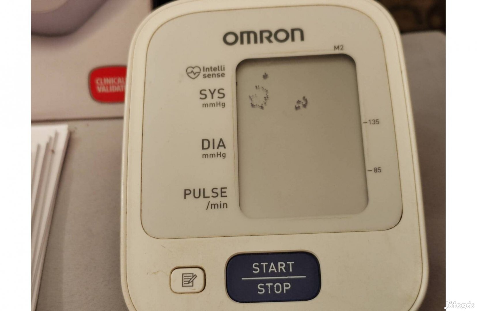 Omron M2 automata vérnyomásmérő hiányos