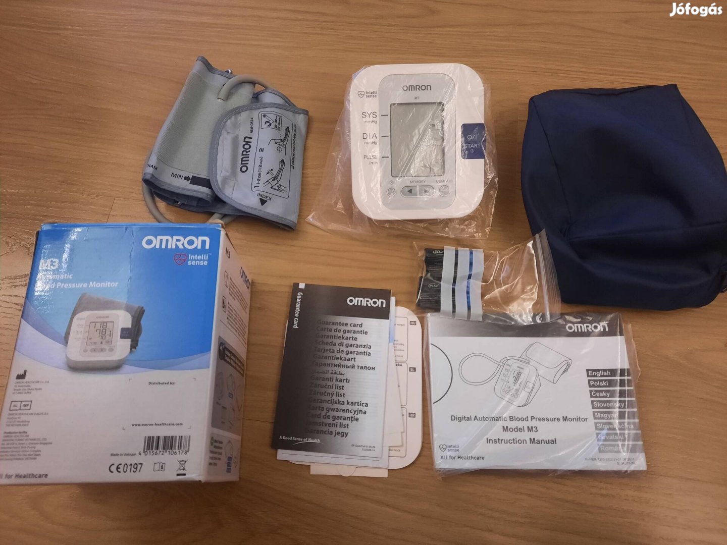 Omron M3 Intellisense felkaros vérnyomásmérő eladó