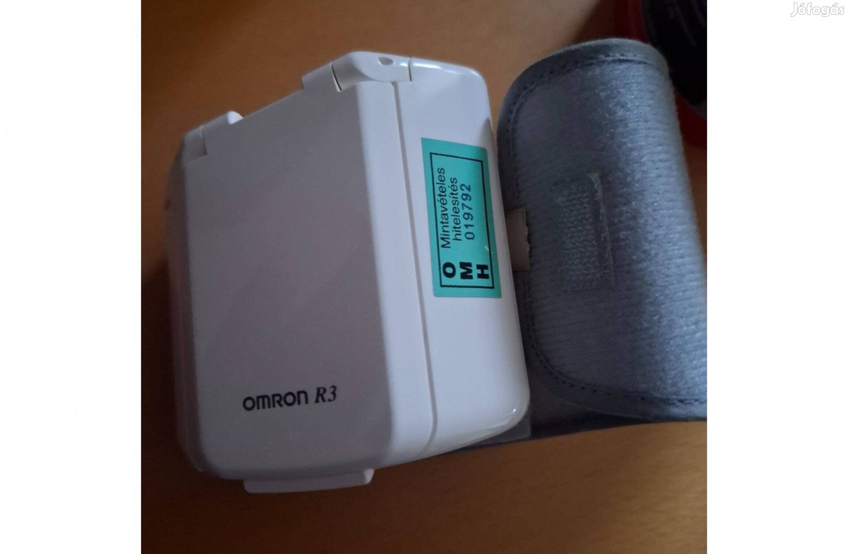 Omron R3 csukló vérnyomásmérő