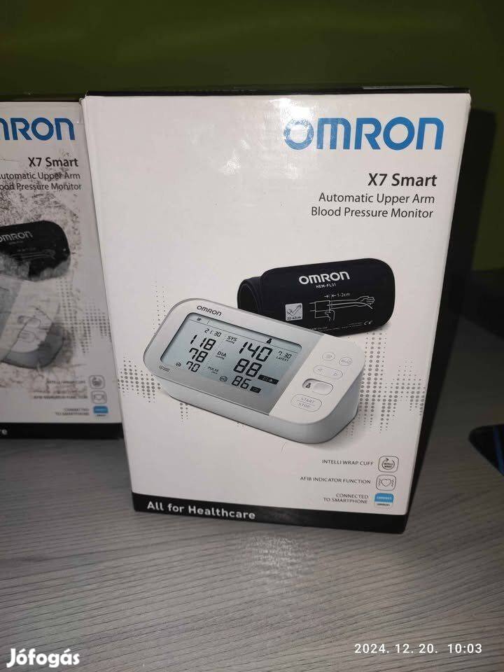 Omron X7 Smart Vérnyomásmérő