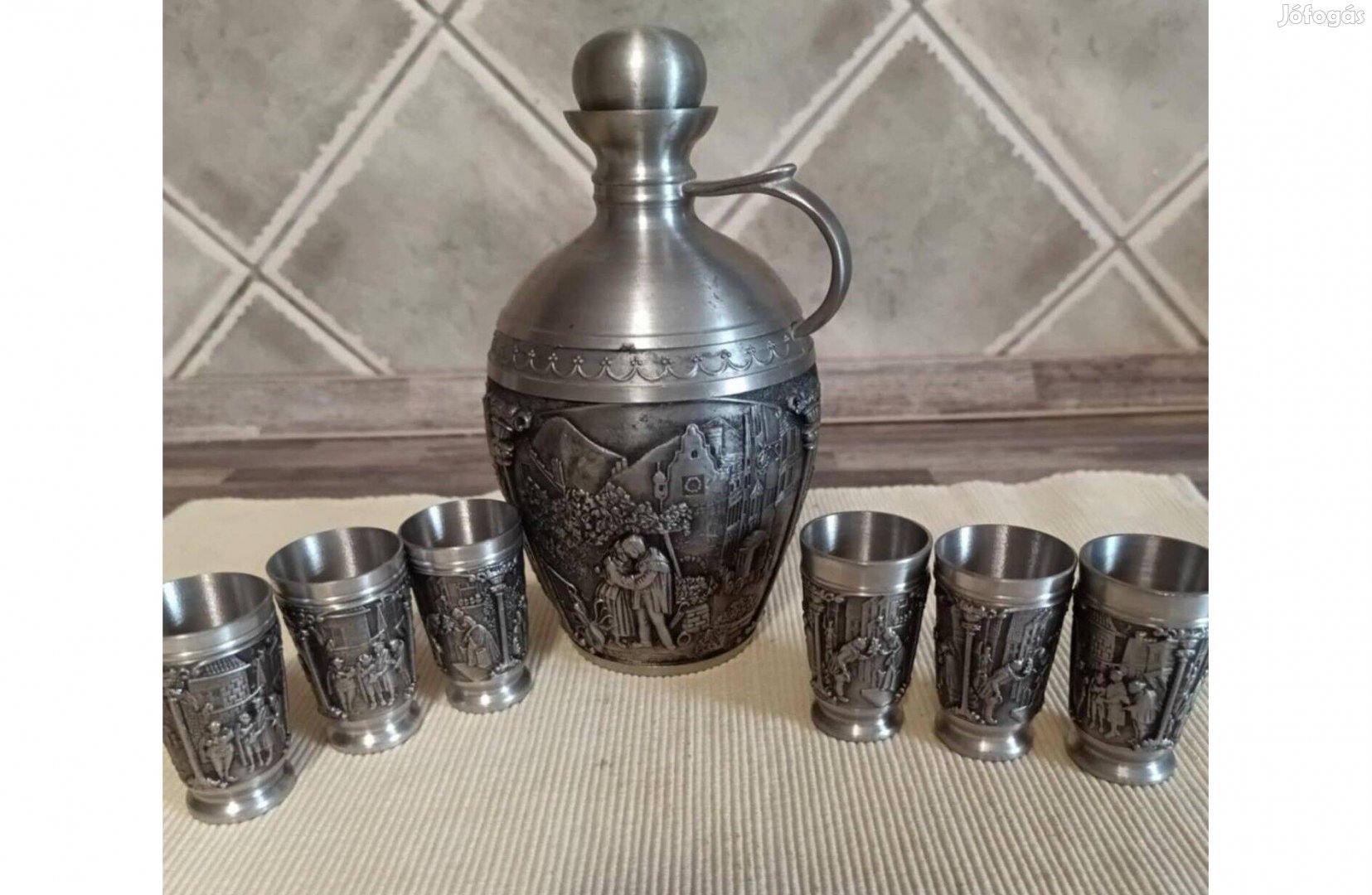 Ónból készült pálinkás készletet