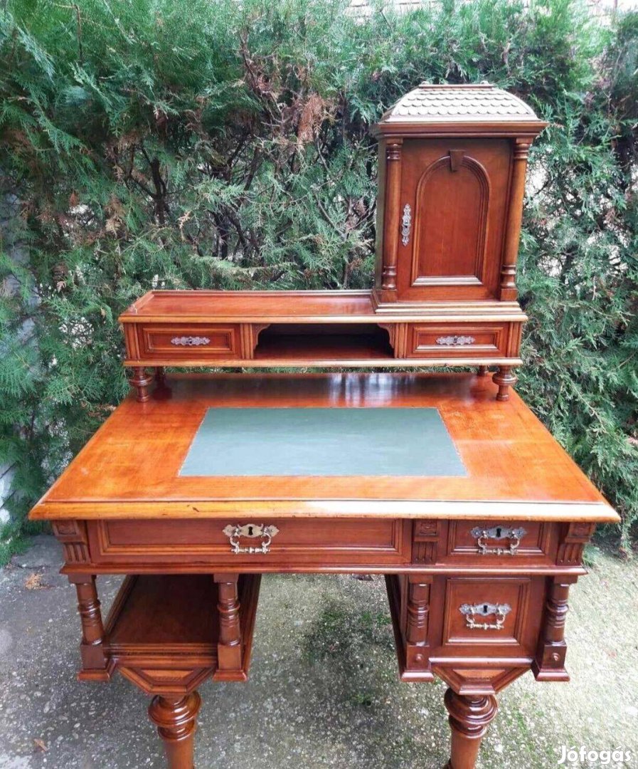 Ónémet felépítményes íróasztalt, antik íróasztal