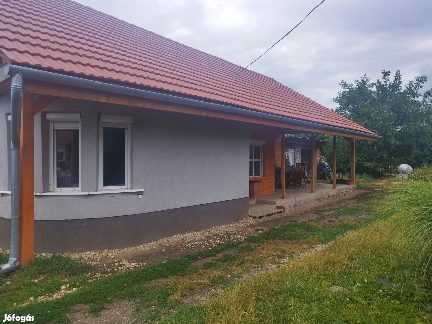 Ongán eladó családi ház