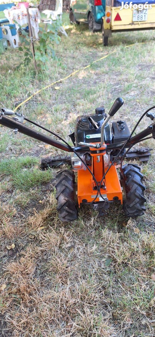 Önjáró Alternáló Rezgőkéses gyomnyíró kasza