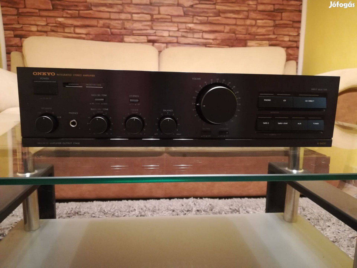 Onkyo A-8430 sztereó erősítő