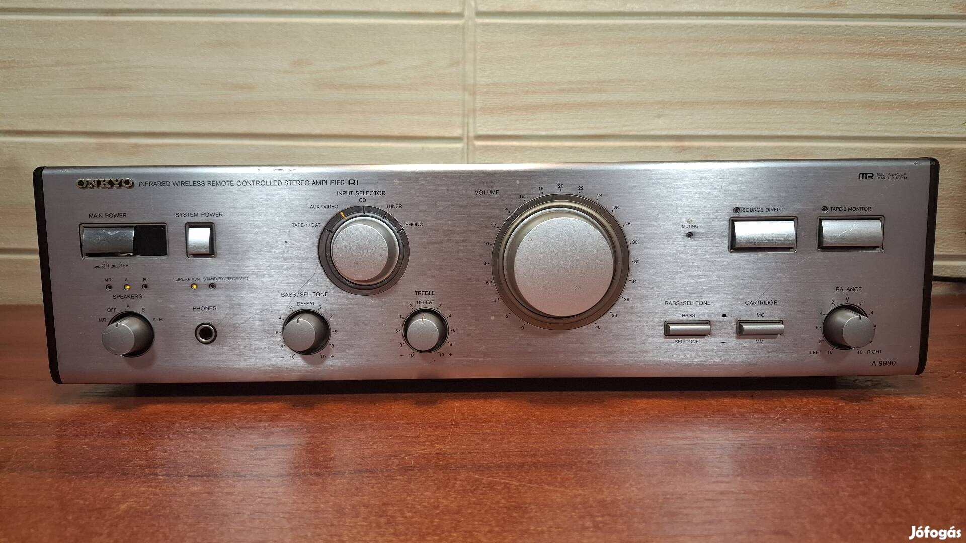 Onkyo A-8830 