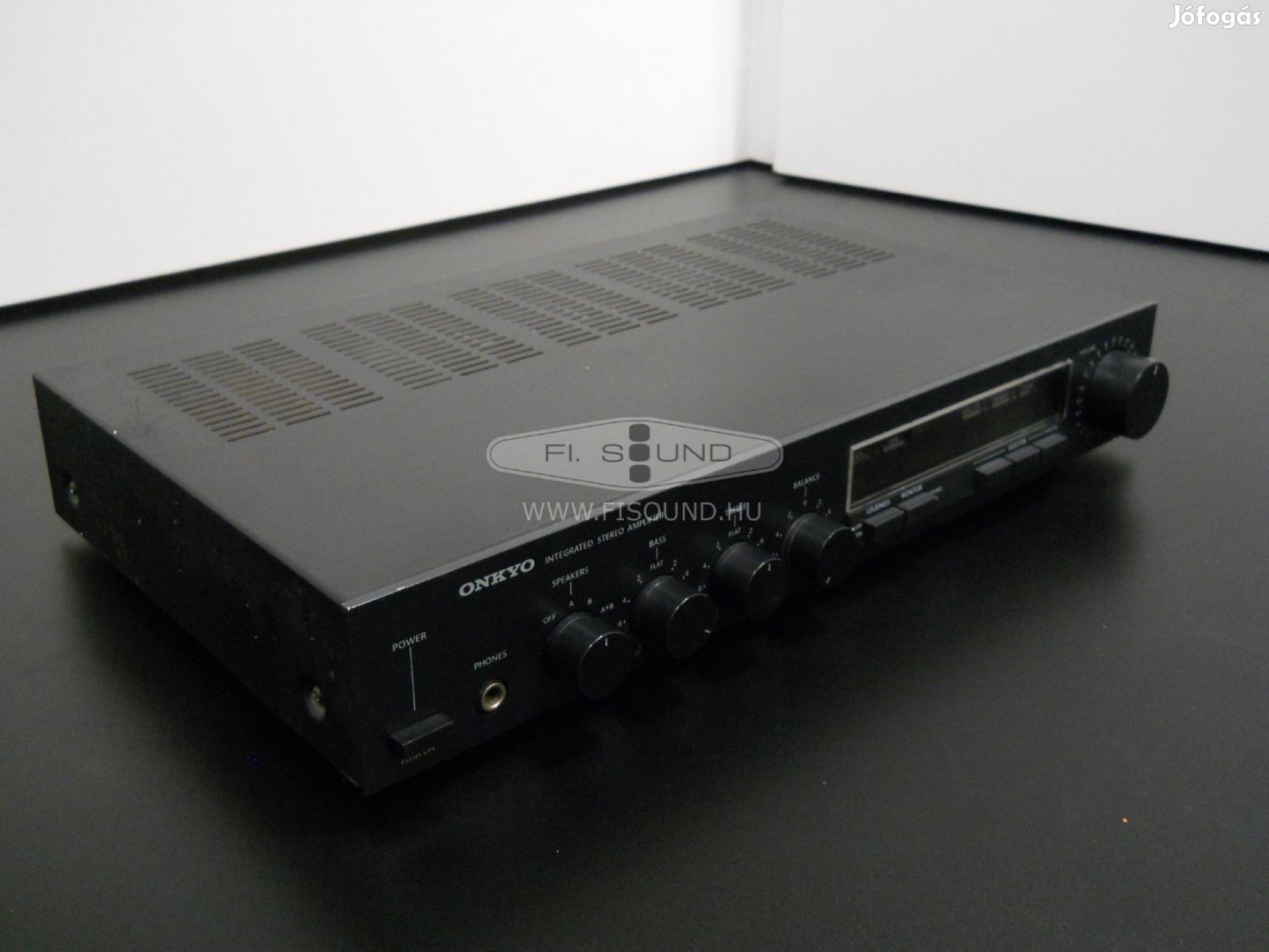 Onkyo Integra A-06 ,  2x85W,4-16 ohm,4 hangfalas sztereo erősítő