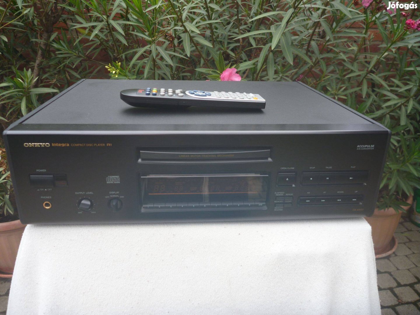 Onkyo Integra DX-6850 CD lejátszó távirányítóval