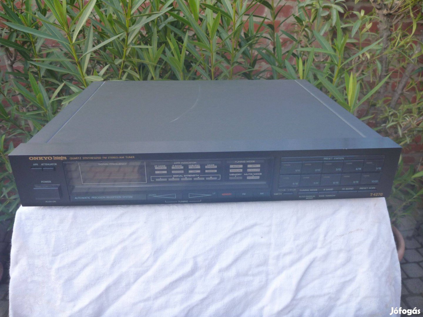 Onkyo Integra T-4270 tuner