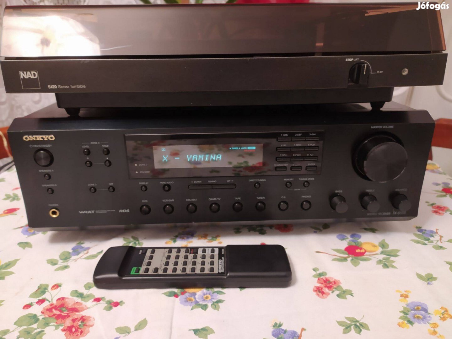 Onkyo TX 8555 -ös megkímélt hifisztereó receiver eladó