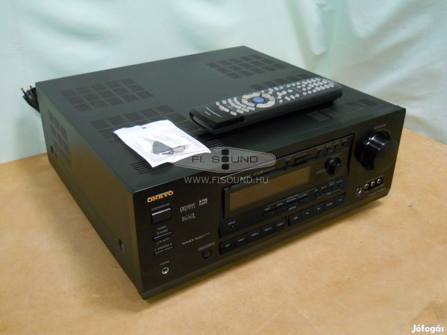 Onkyo TX-DS676 , 5x145W,6-16ohm,5.1-s rádiós házimozi erősítő