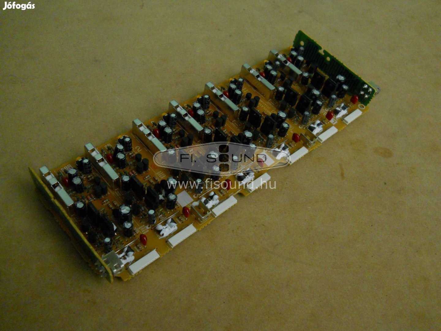 Onkyo TX-NR616 előerősítő modul