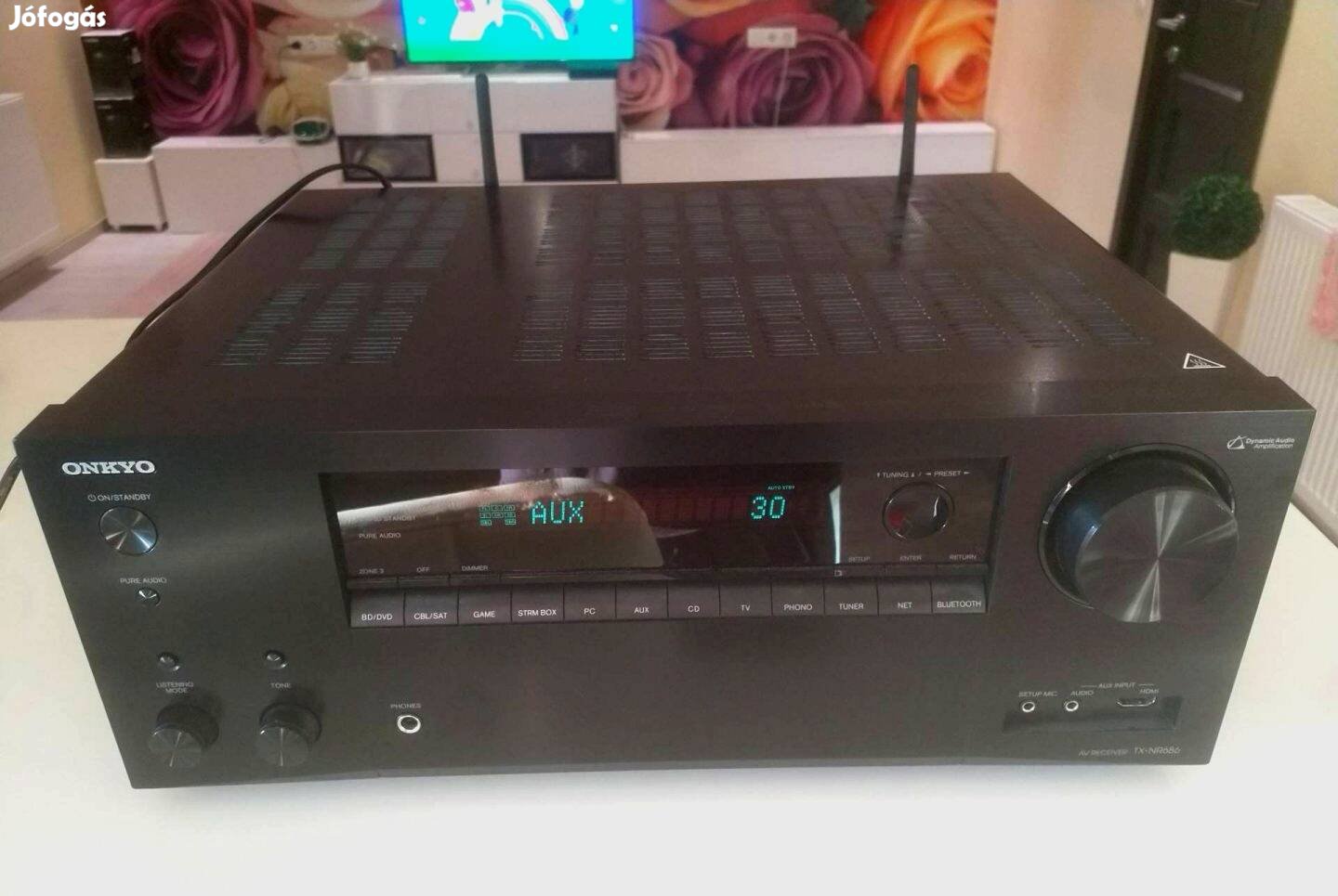 Onkyo TX-NR686 7.2 4K Atmos erősítő, wifi-s