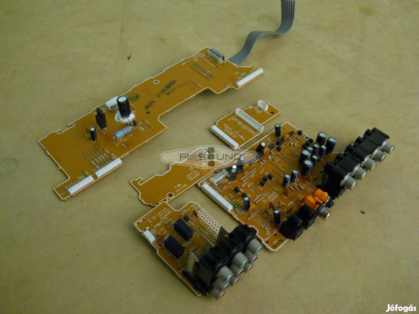 Onkyo TX-SR501E , egyéb analóg és digitális modulok