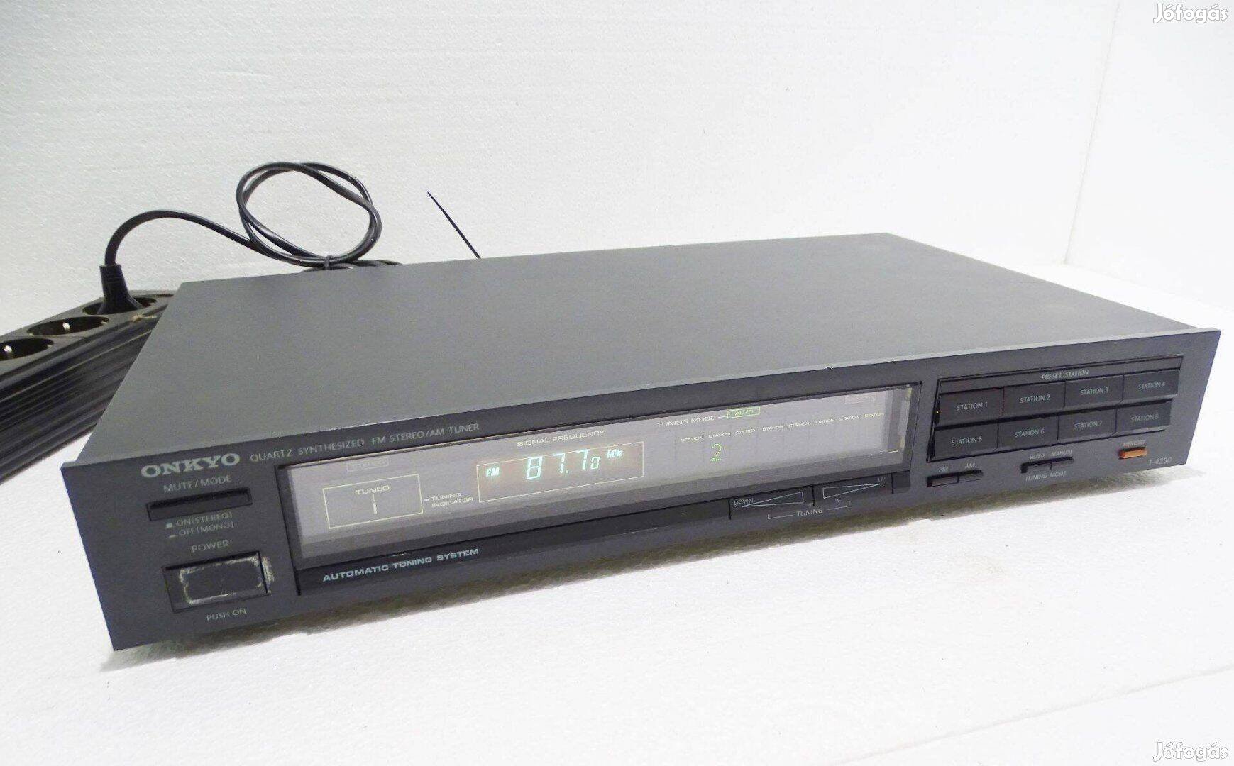 Onkyo T-4230 AM / FM sztereó rádiótuner Tuner Rádió