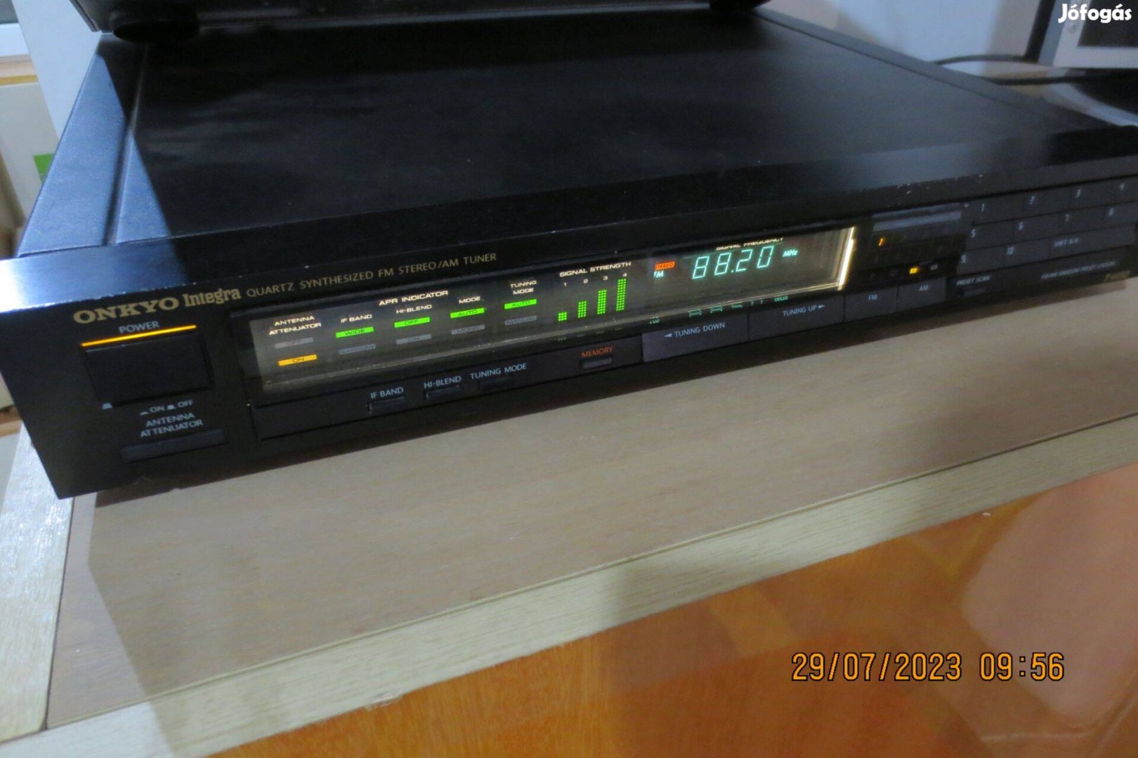 Onkyo T-4450 rádió tuner