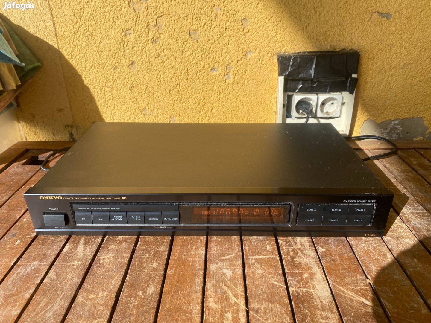 Onkyo T-4730 digitális hangolású Quartz szintézeres analóg Hifi rádió