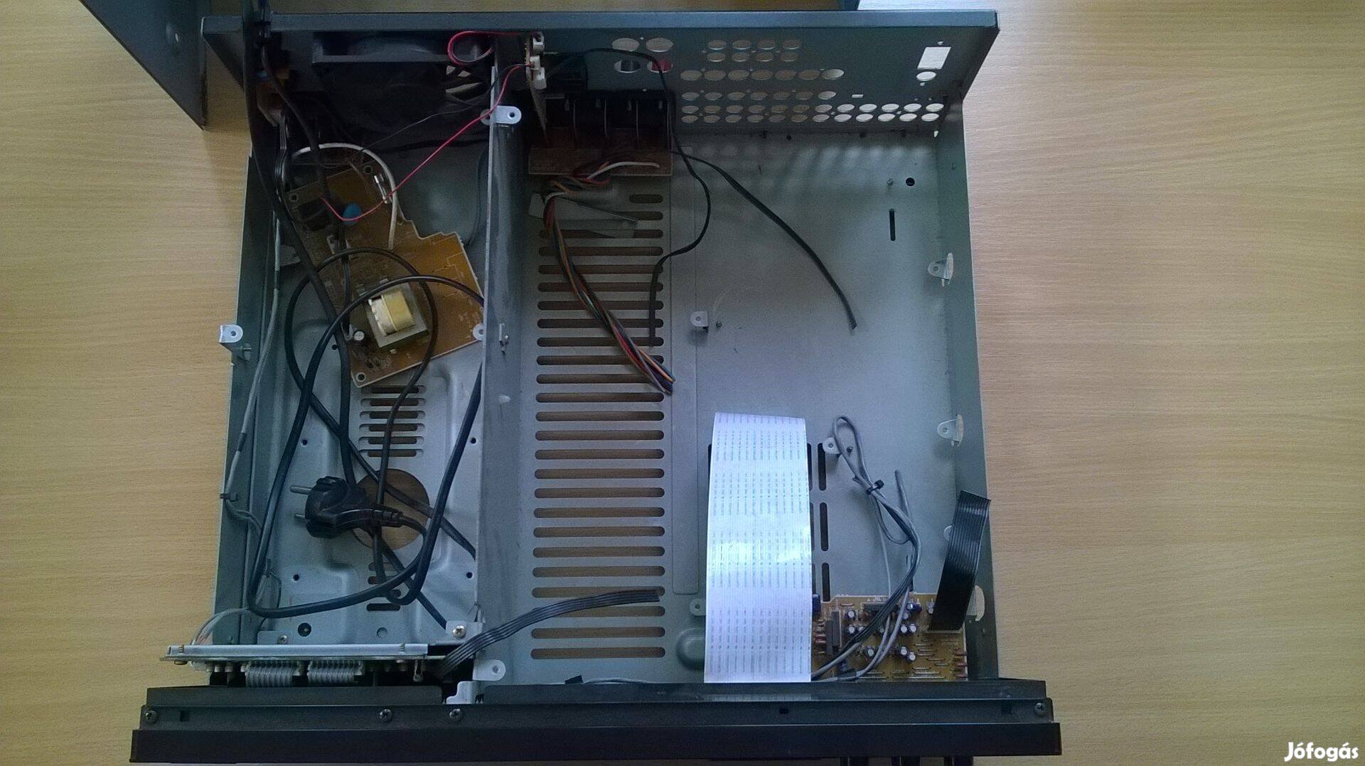 Onkyo házimozi erősítő doboz eladó