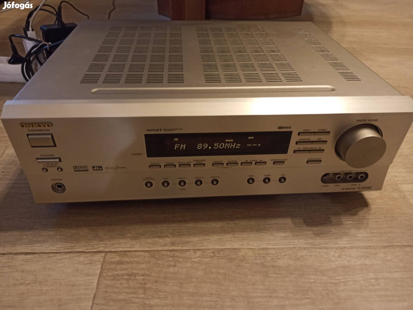 Onkyo házimozi erősítő távval, hibás
