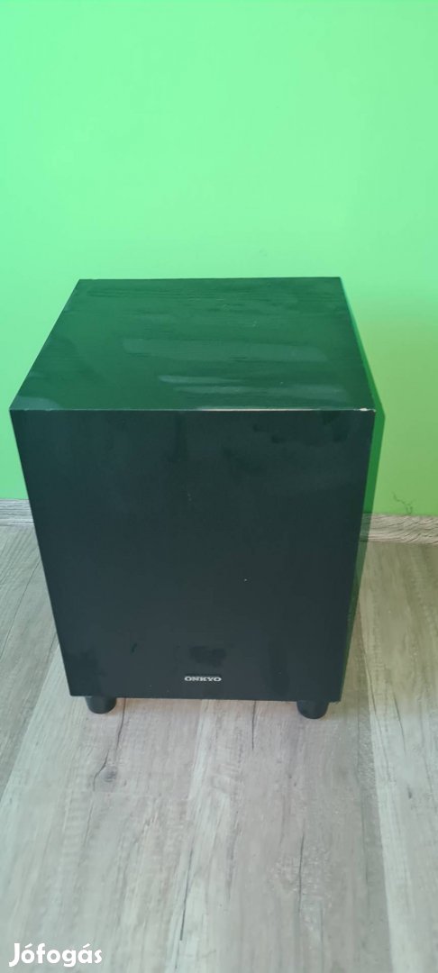 Onkyo subwofer