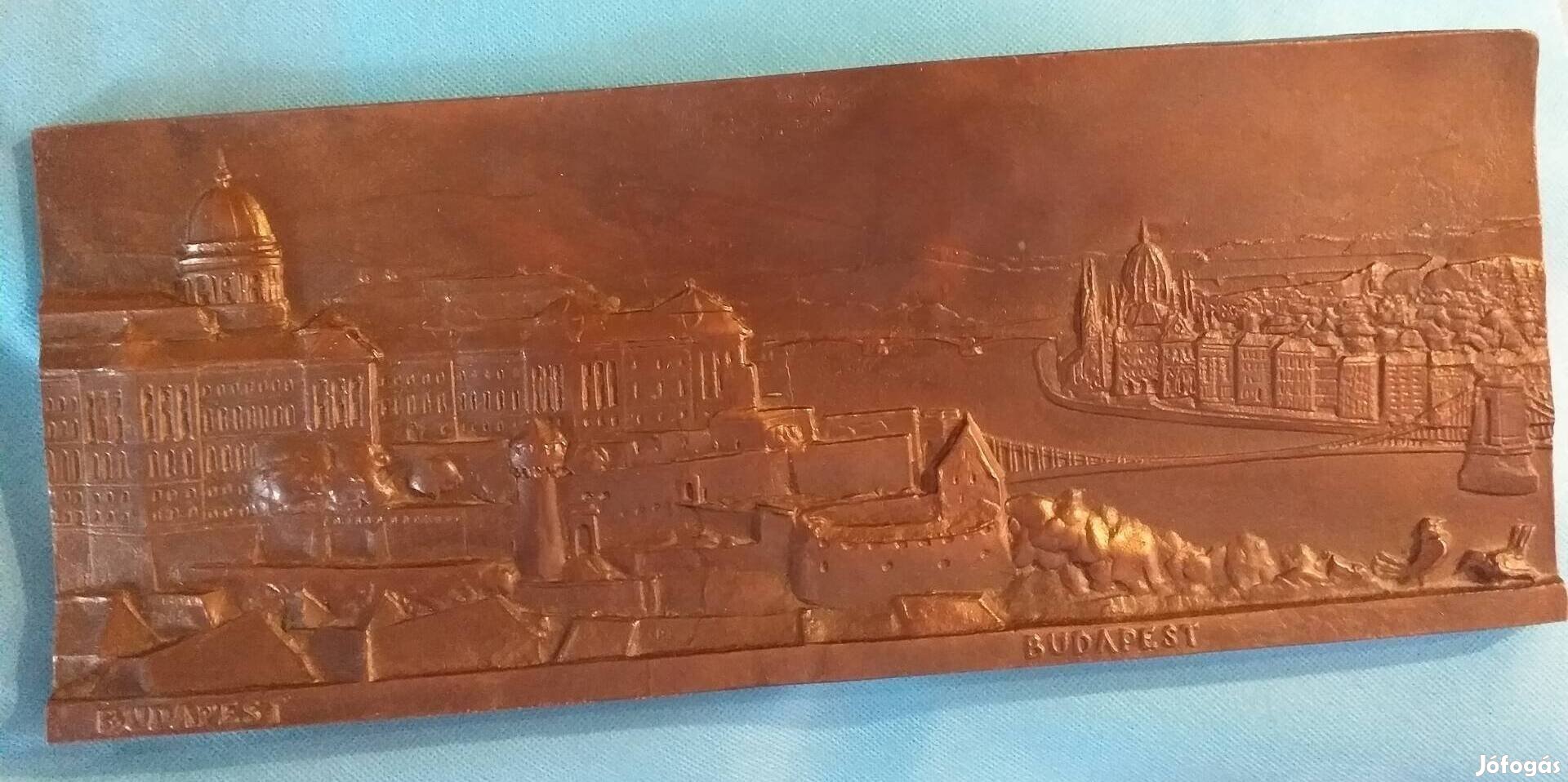 Öntött bronz kép. Budapest