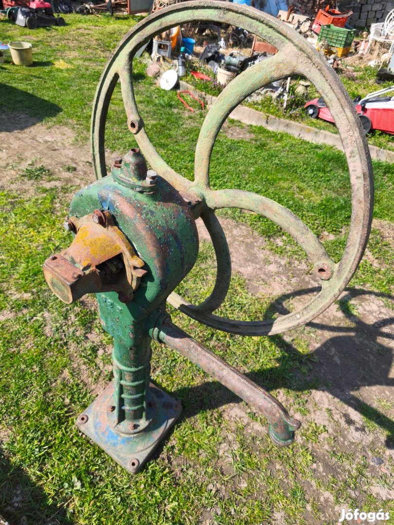 Öntöttvas kerekes norton kút