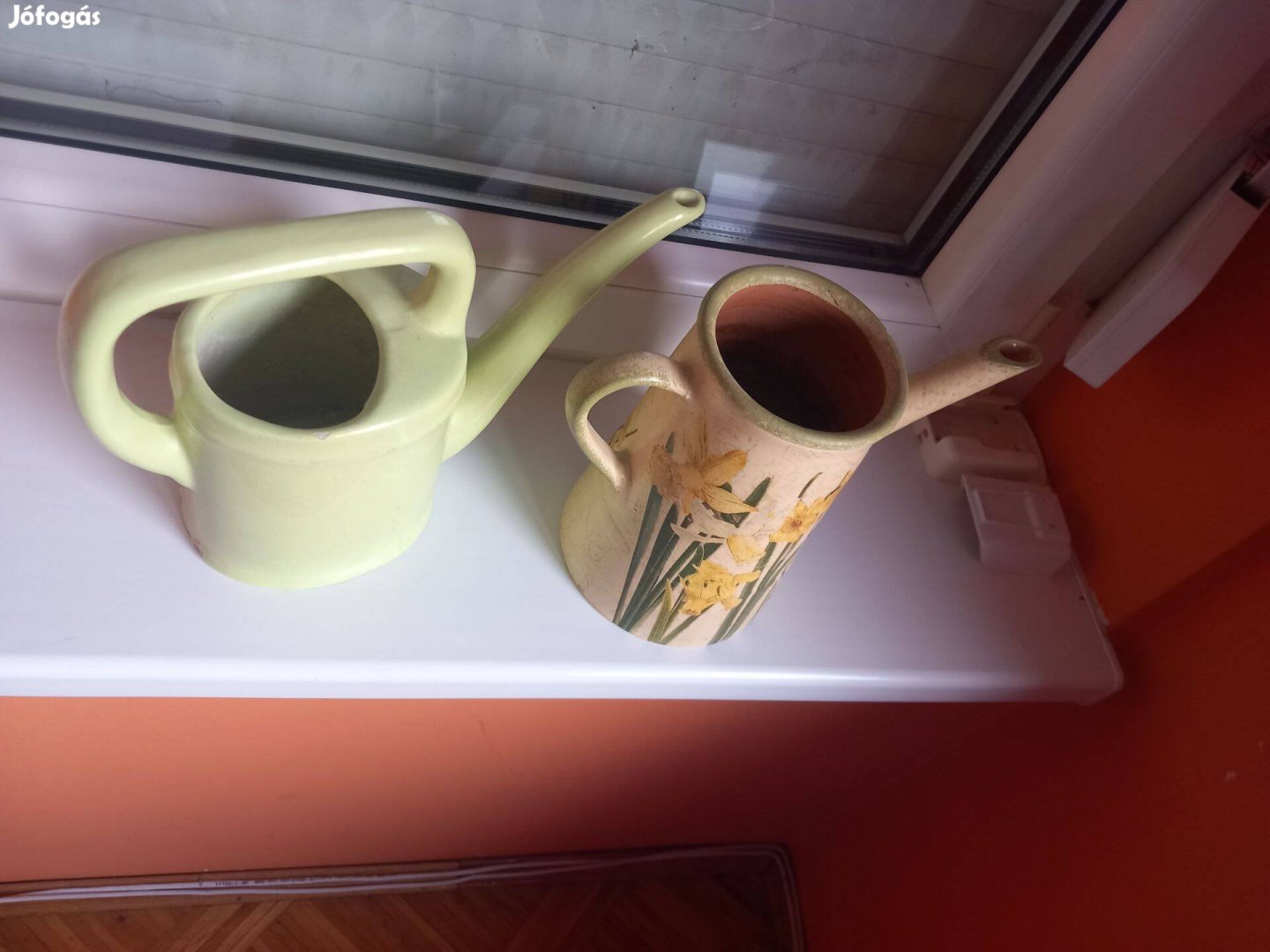 Öntöző kanna kerámiából