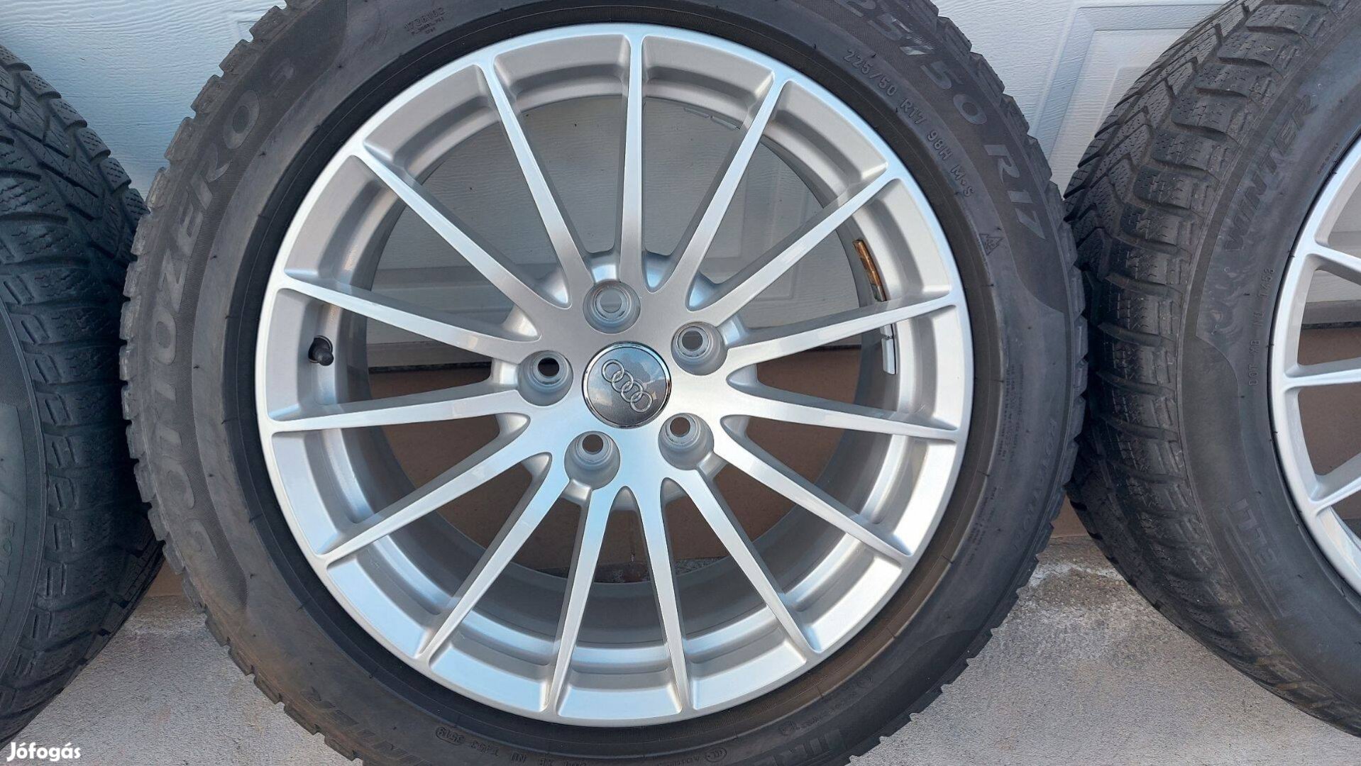 Óóó Gyári, Audi A5 8W 17" alufelni,téli gumi