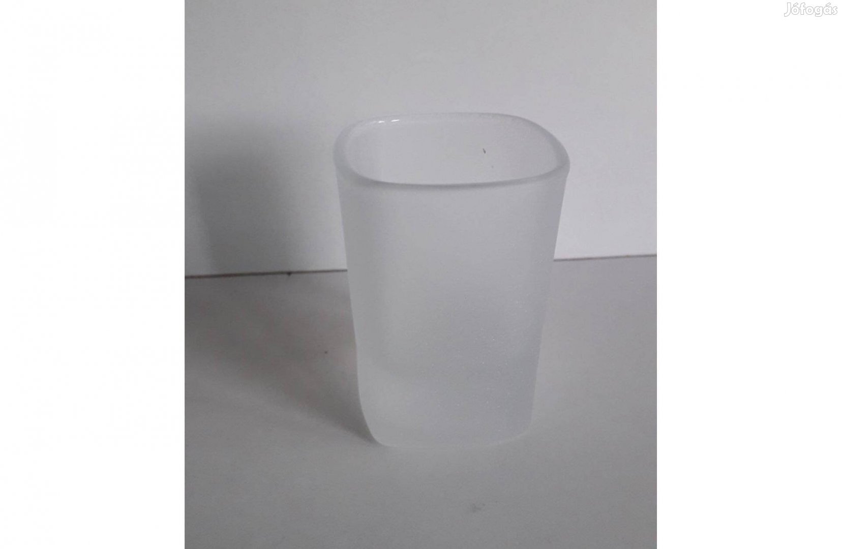 Opál pálinkás pohár 6,5*4,5 cm hibátlan
