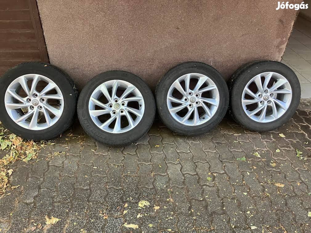 Opel 10 csavart küllős 16-os alufelni Mokka,Astrak